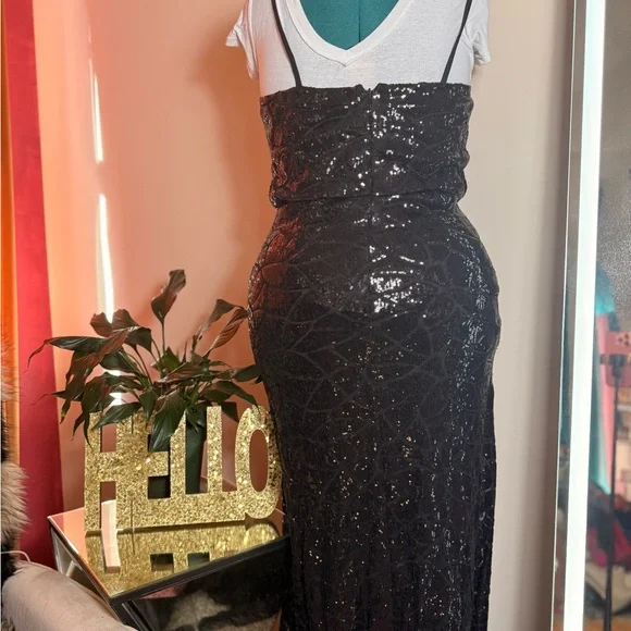 Black Sequin Evening Gown - Picture 3 of 5